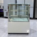 Tủ bánh kem Lightcool - 90CM - DG-900Z - Kính Vuông